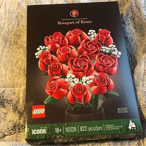LEGO Botanical Collection Red Rose Bouquet